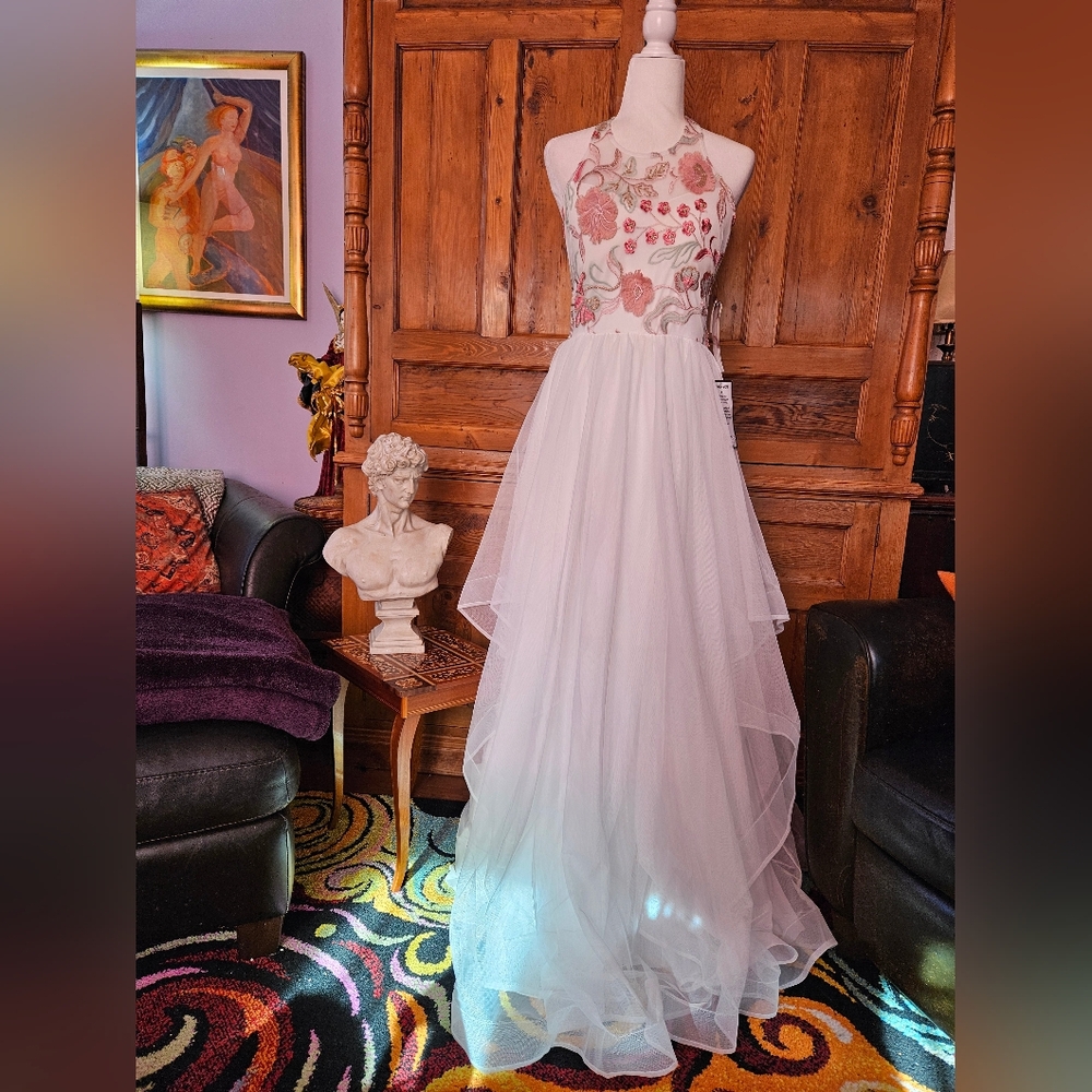 Sequin Hearts Feminine White and Pink Prom Gown. Embroidered Bodice, Tulle Skirt